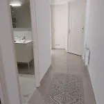 Spacious With Balcony - Center Appartement Nice