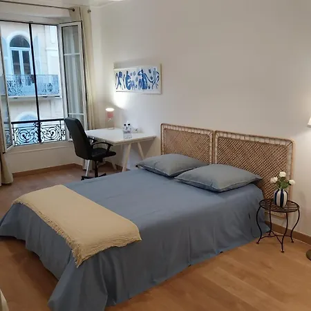 Spacious With Balcony - Center * Nizza